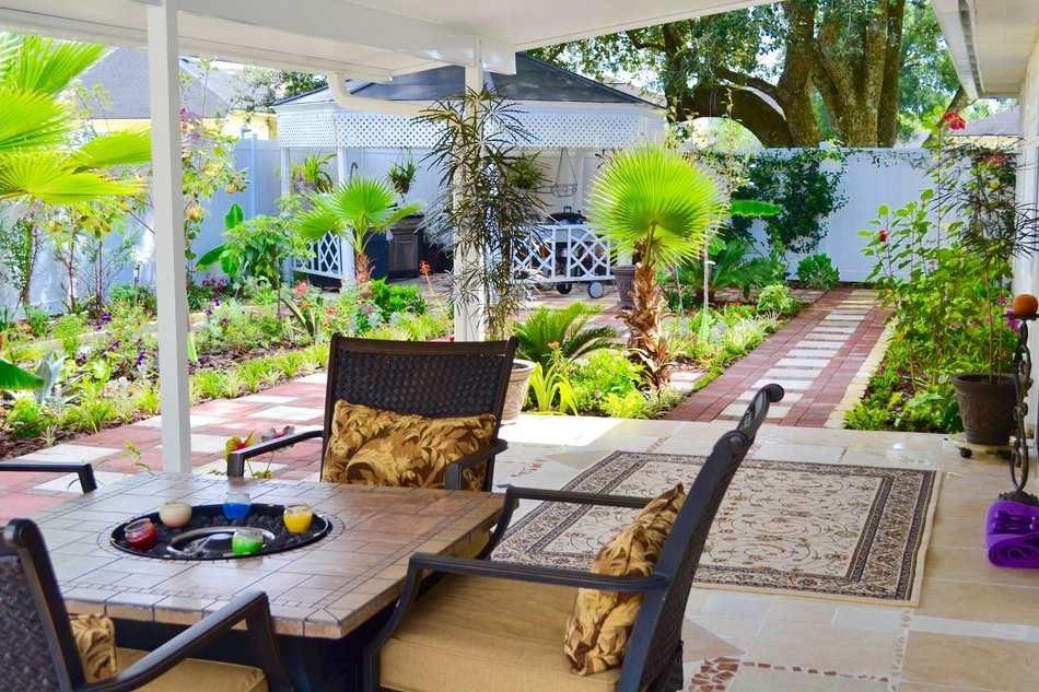 outdoor terrace in a luxury house
